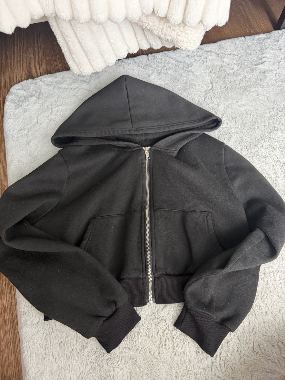 Forever 21 Black Hooded Cropped Puffer Jacket